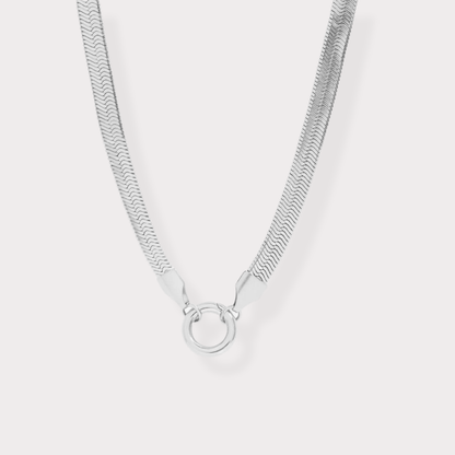 The Snake Necklace