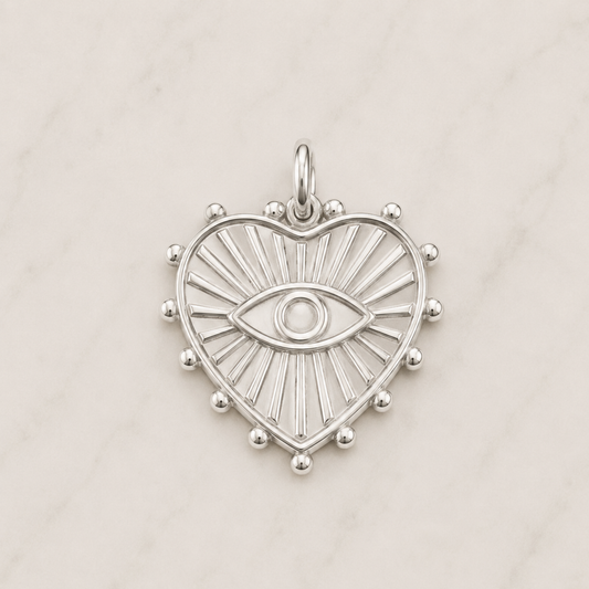 The Charm Bar – Hochwertiger, personalisierbarer Schmuck aus 18K PVD vergoldetem 316L Edelstahl. Wasserfeste Halsketten, Charms und Armbänder für einzigartige Kombinationen – jeder Charm erzählt deine Geschichte. Nazar  Charm Evil Eye Charm.