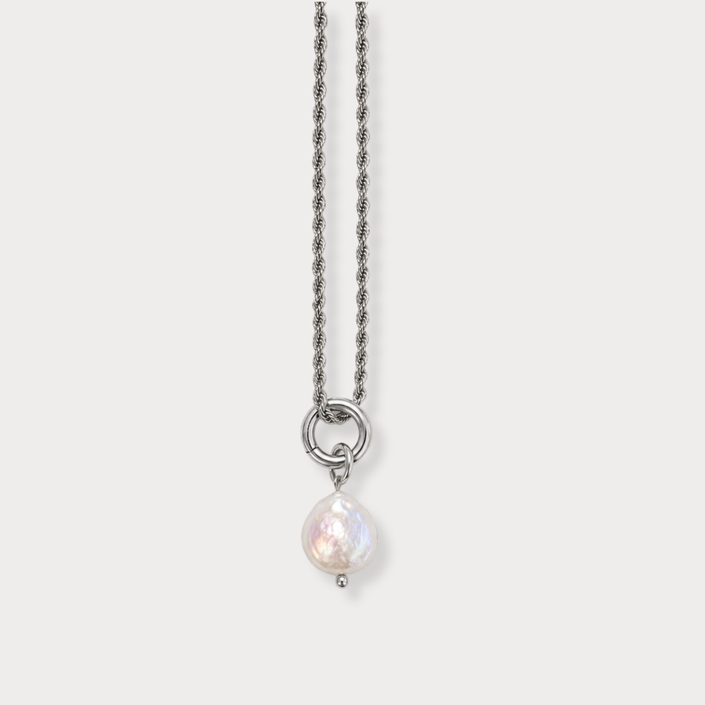 The Pearl Drop Necklace