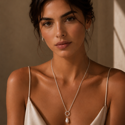 The Pearl Drop Necklace