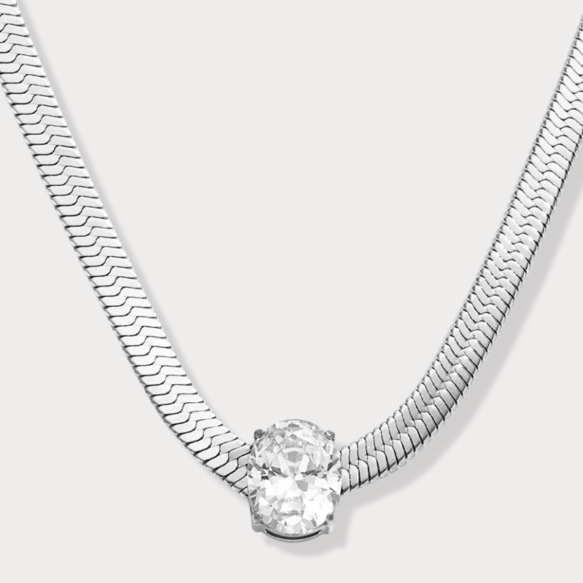 The Charm Bar – Hochwertiger, personalisierbarer Schmuck aus 18K PVD vergoldetem 316L Edelstahl. Wasserfeste Halsketten, Charms und Armbänder für einzigartige Kombinationen – jeder Charm erzählt deine Geschichte.