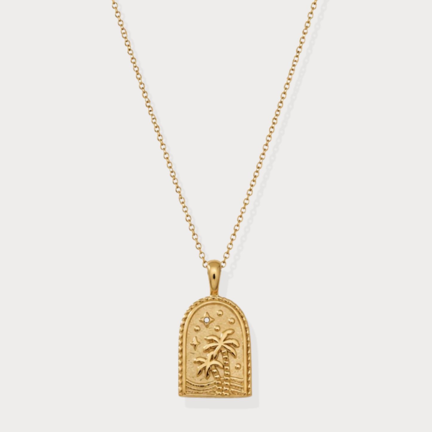 The Charm Bar – Hochwertiger, personalisierbarer Schmuck aus 18K PVD vergoldetem 316L Edelstahl. Wasserfeste Halsketten, Charms und Armbänder für einzigartige Kombinationen – jeder Charm erzählt deine Geschichte. Palmen Kette.